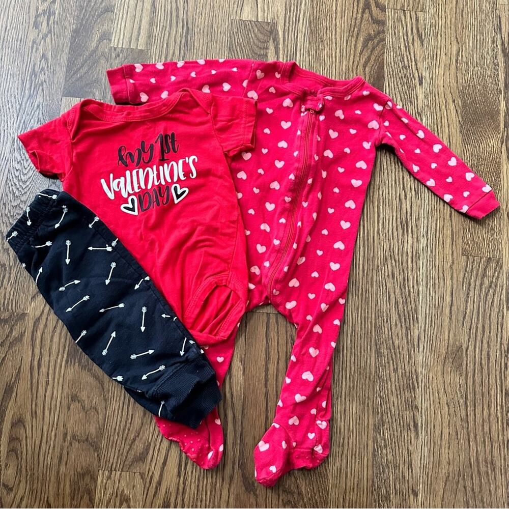 My First Valentine’s Day bundle, size 9M (3 pieces)
